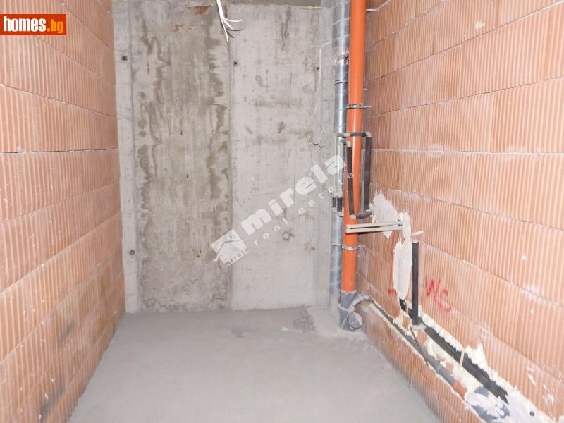Двустаен, 86m² - снимка 7