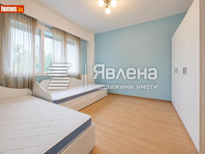 Тристаен, 66m² - снимка 3
