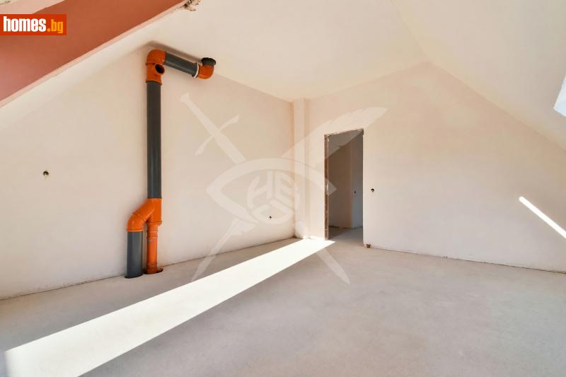 Тристаен, 136m² - снимка 7