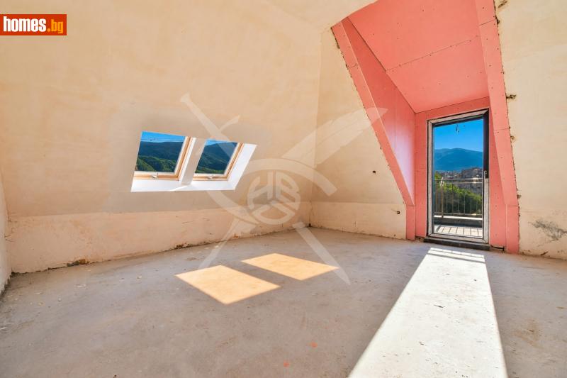 Тристаен, 136m² - снимка 6