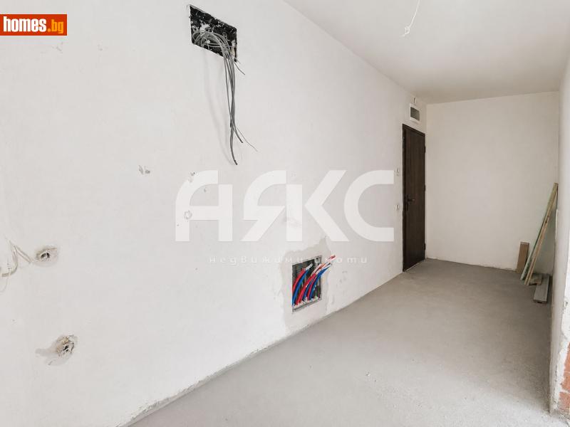 Двустаен, 71m² - снимка 7