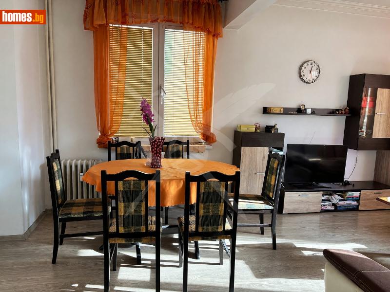 Двустаен, 73m² - снимка 4