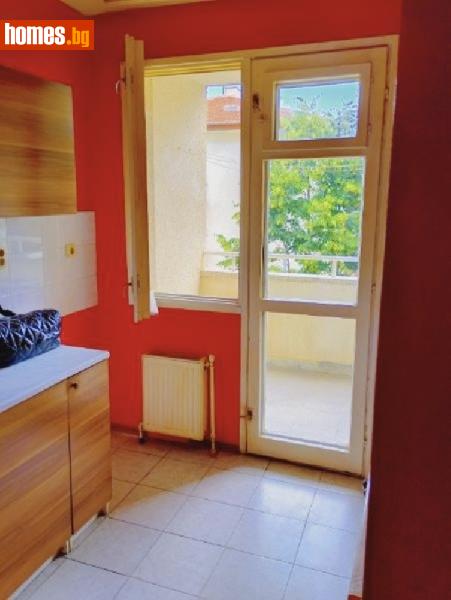 Тристаен, 94m² -  Център, София - Апартамент за продажба - Уни Комерс ООД - 120256170