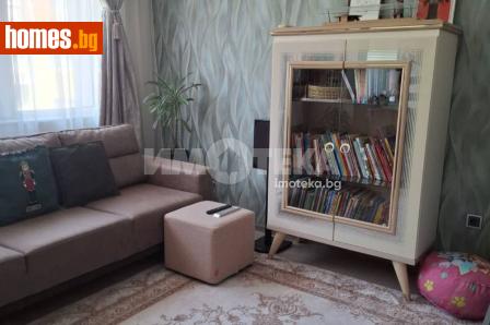 Тристаен, 90m² - Апартамент за продажба - 120270606