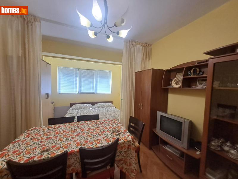 Тристаен, 62m² - Жк. Устрем, Пазарджик - Апартамент за продажба - ДОМ-КО - 120341873