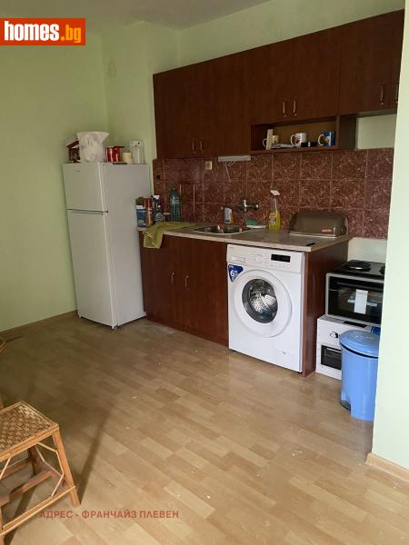 Едностаен, 46m²