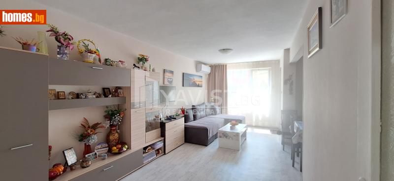 Тристаен, 114m² - Жк. Възраждане, Бургас - Апартамент за продажба - ЯВИСТ - 120378573
