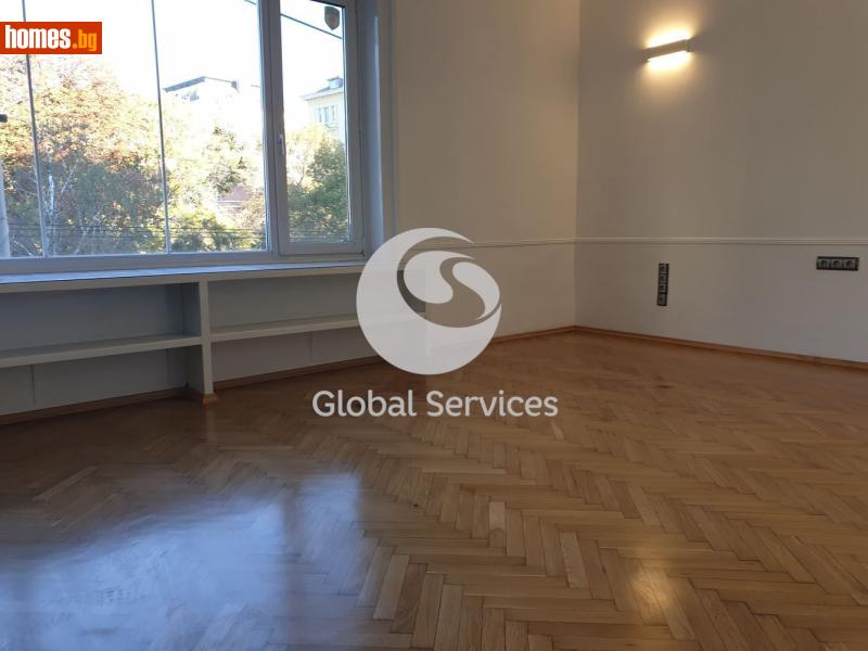 Четиристаен, 200m² -  Център, София - Апартамент за продажба - Глобъл Сървисиз ООД - 120385058