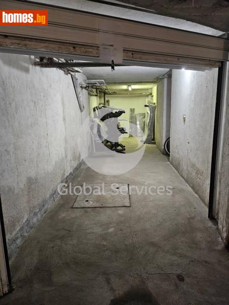 Гараж, 32m² -  Оборище, София - Апартамент за продажба - Глобъл Сървисиз ООД - 120385301
