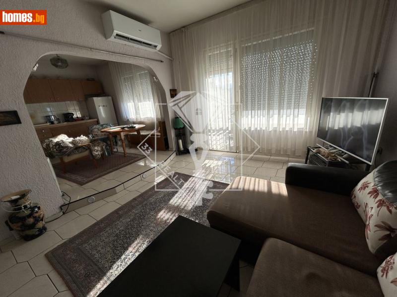 Тристаен, 90m² - Жк. Тракия, Пловдив - Апартамент за продажба - 33 Realty - 120421115