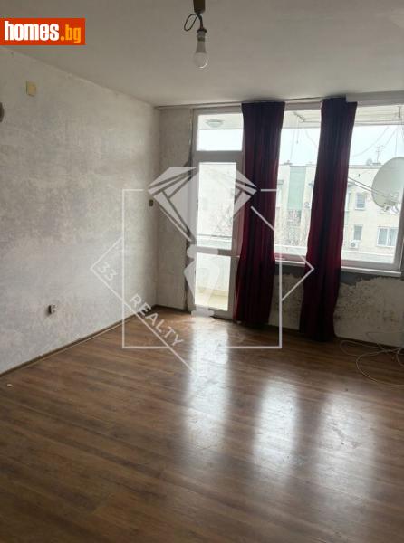 Тристаен, 70m² - Жк. Христо Ботев, Пловдив - Апартамент за продажба - 33 Realty - 120428325