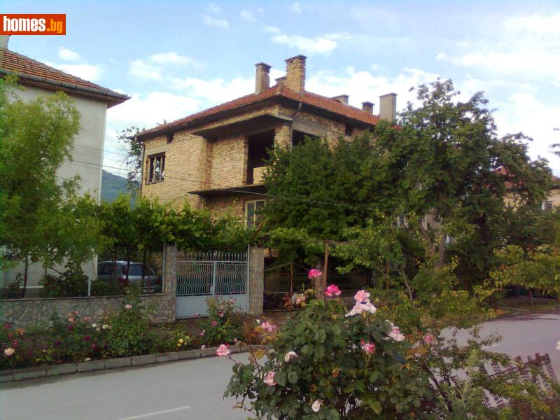 Къща, 320m² - Гр.Каспичан, Каспичан - Къща за продажба - Георги - 120430270