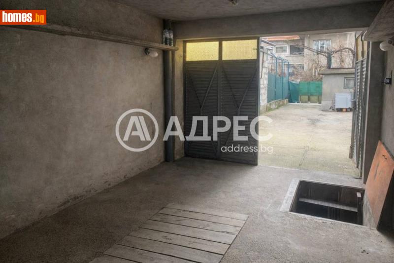 Гараж, 16m² - Жк. Дружба 1, Русе - Апартамент за продажба - АДРЕС НЕДВИЖИМИ ИМОТИ - 120462137