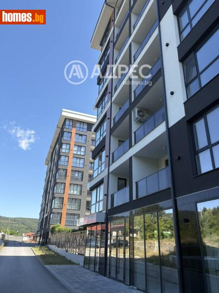 Двустаен, 68m²