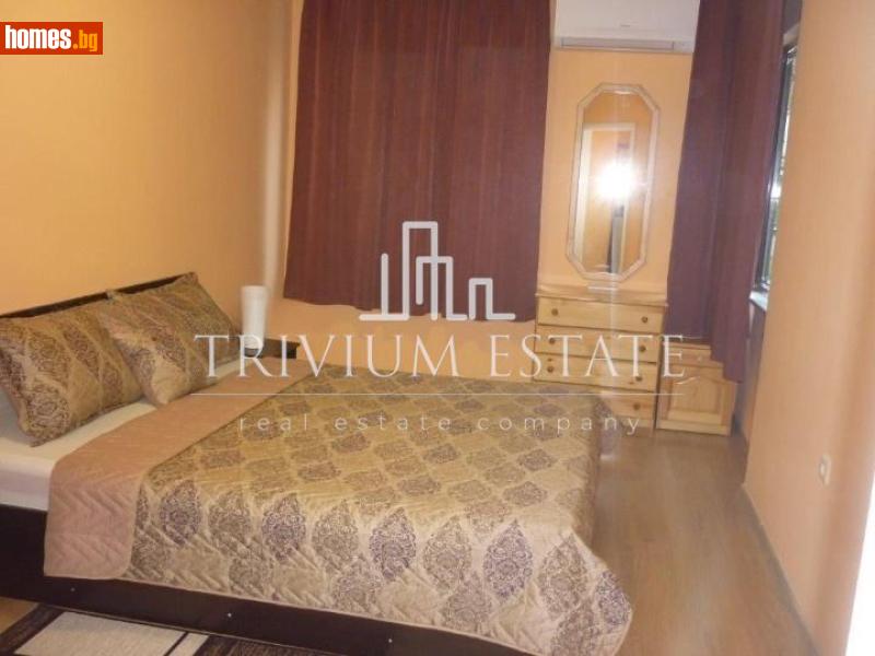 Двустаен, 68m²