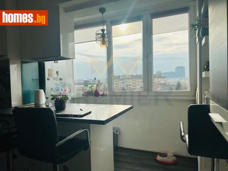Тристаен, 79m² - Апартамент за продажба - 120584367