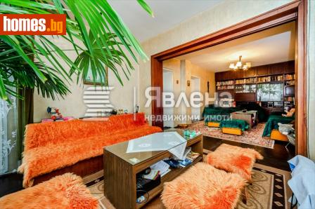 Тристаен, 144m² - Апартамент за продажба - 120629569