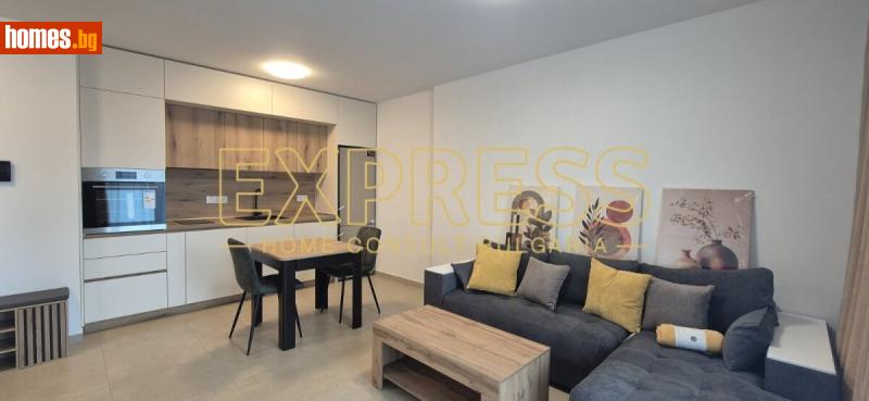 Двустаен, 70m²