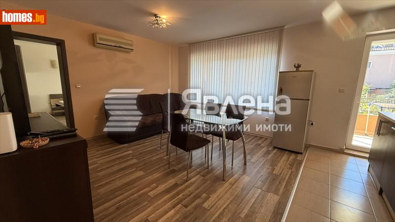 Двустаен, 65m²