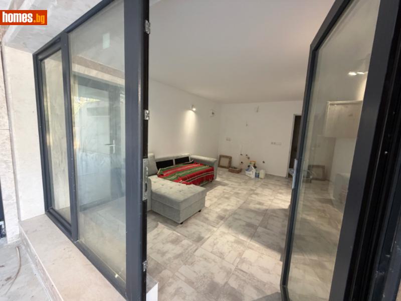 Едностаен, 25m²