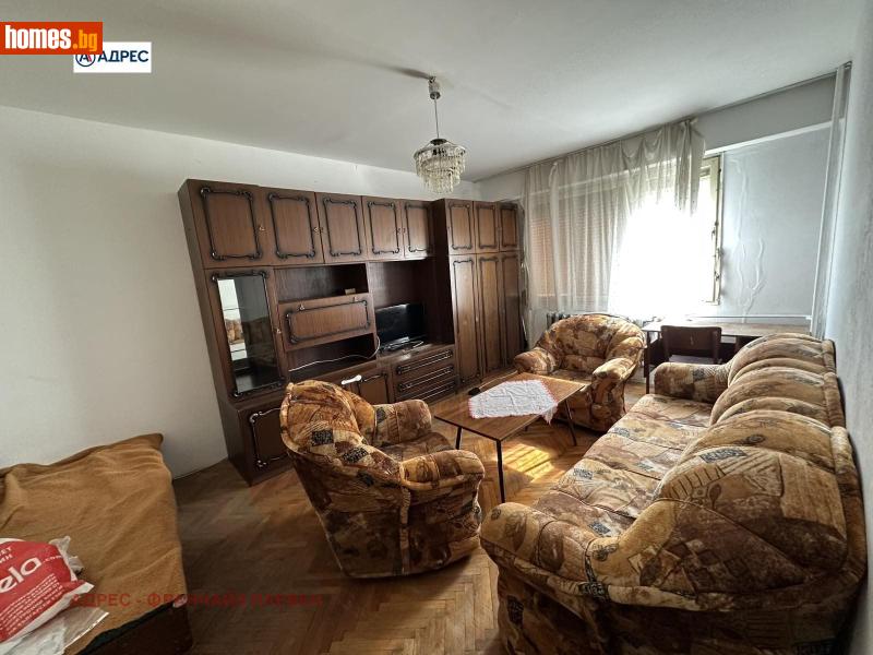 Двустаен, 58m²