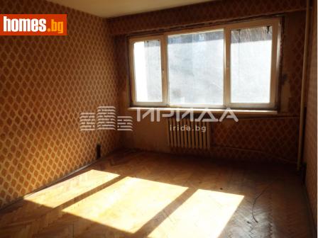 Тристаен, 75m² - Апартамент за продажба - 120834093