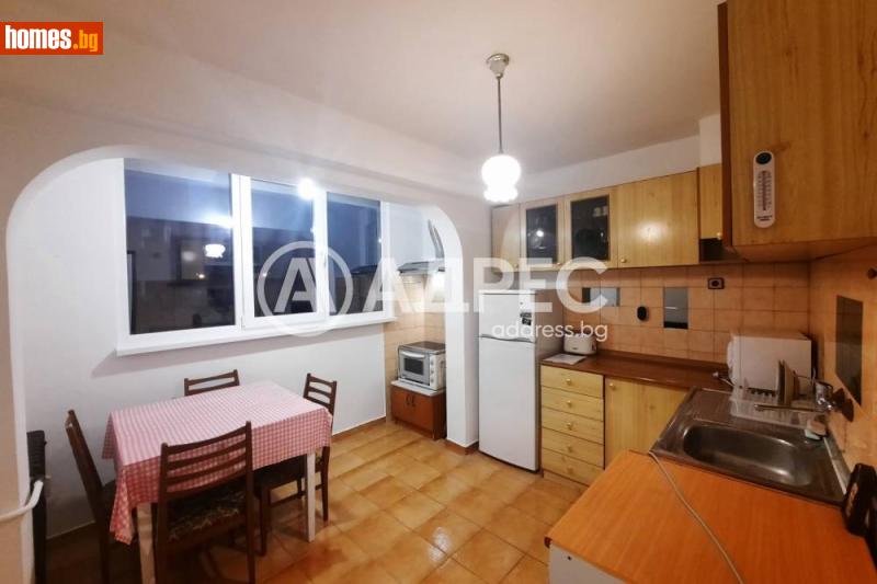 Двустаен, 60m²
