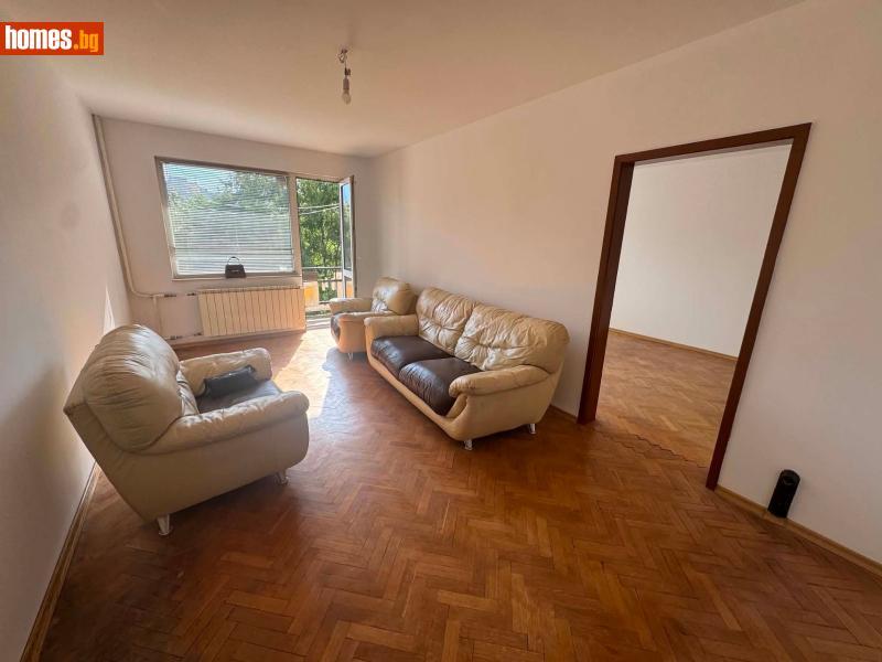 Тристаен, 80m² - Жк. Стрелбище, София - Апартамент за продажба - Титан Пропъртис София ООД - 120842086