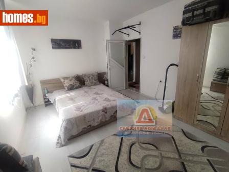 Тристаен, 85m² - Апартамент за продажба - 120860842