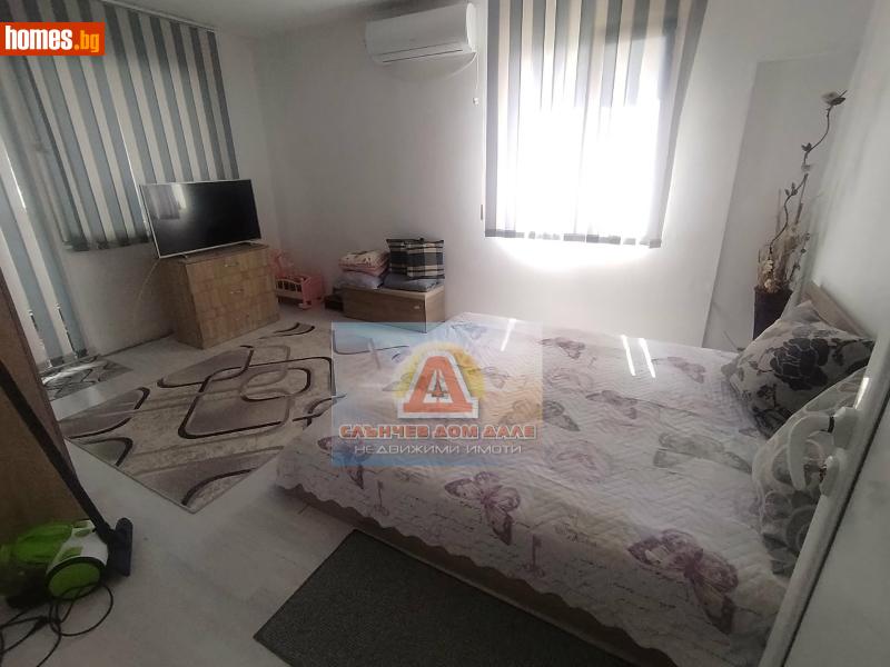 Тристаен, 85m² -  Бул. Марица, Шумен - Апартамент за продажба - Слънчев дом Дале ЕООД - 120860843