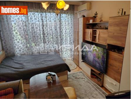 Тристаен, 60m² - Апартамент за продажба - 120932741