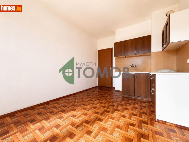 Двустаен, 65m² - Шумен, Шумен - Апартамент за продажба - Имоти Томов - 120943744