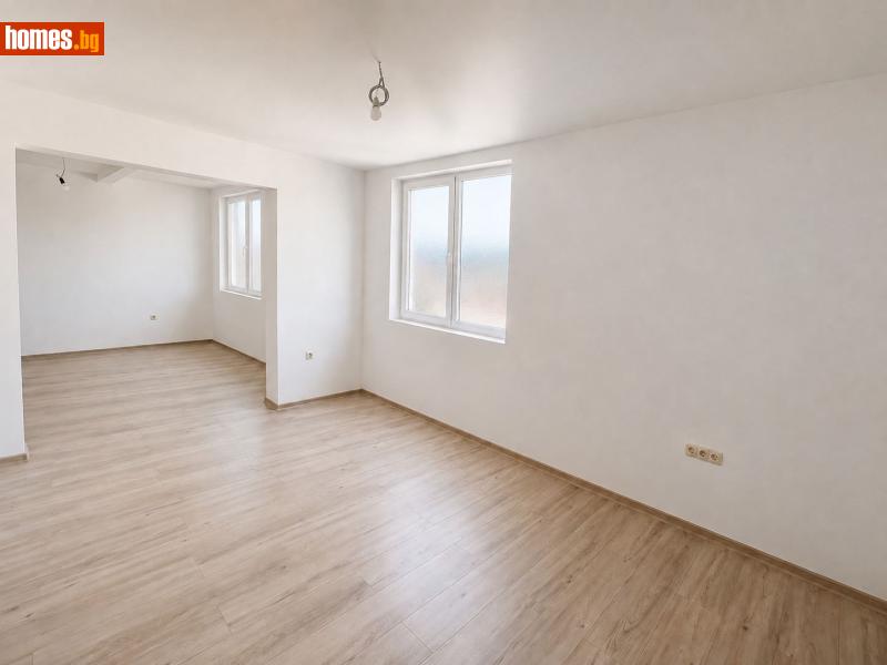 Тристаен, 83m² - Жк. Тракия, Шумен - Апартамент за продажба - Недвижими имоти ПАНОРАМА - 120946794