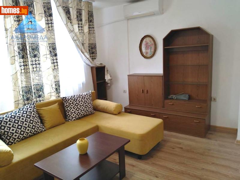 Двустаен, 64m²