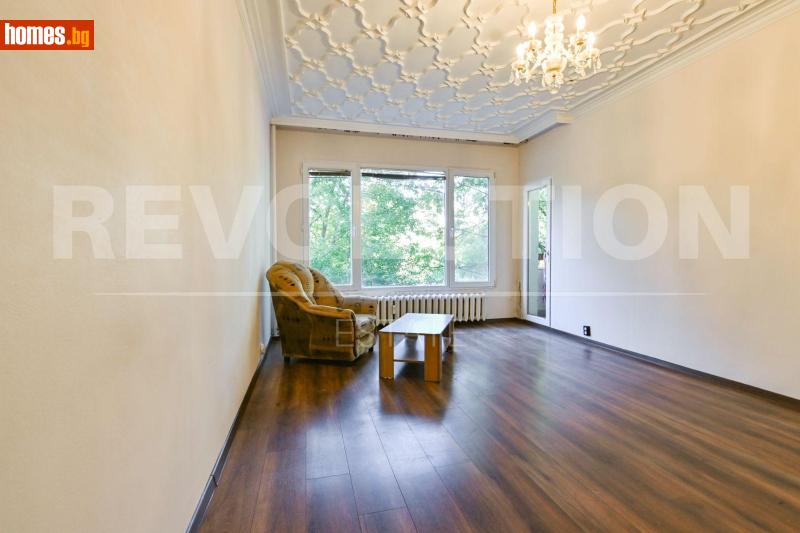 Тристаен, 88m² - Жк. Света Троица, София - Апартамент за продажба - Революшън Естейт - 120983376