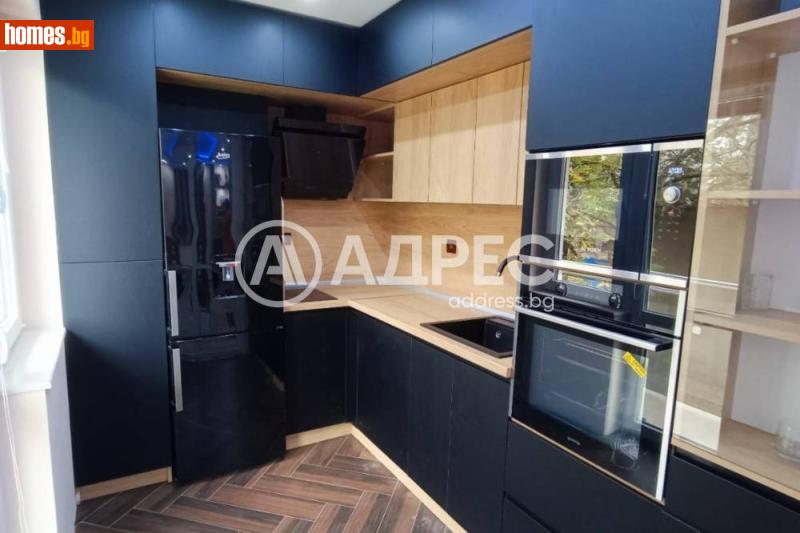 Двустаен, 66m²