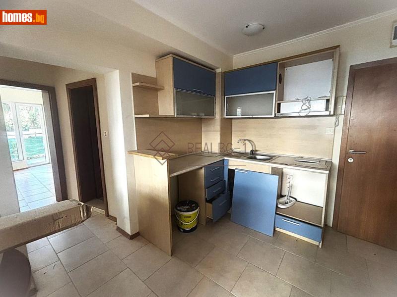 Тристаен, 85m² - Гр.Обзор, Бургас - Апартамент за продажба - РЕАЛБГ-1 - 121059586
