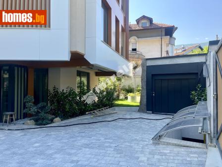 Четиристаен, 140m² - Апартамент за продажба - 121080322