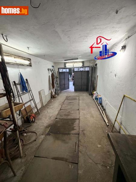 Гараж, 20m² -  Широк център, Шумен - Апартамент за продажба - Аджест хоум - 121081139