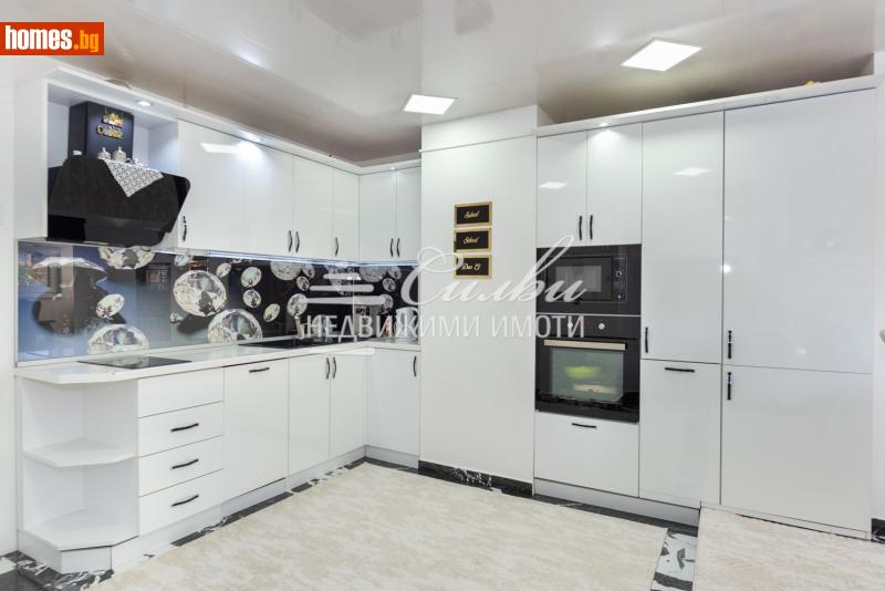 Тристаен, 95m² - Гр.Велики Преслав, Шумен - Апартамент за продажба - НЕДВИЖИМИ ИМОТИ СИЛВИ - 121082570