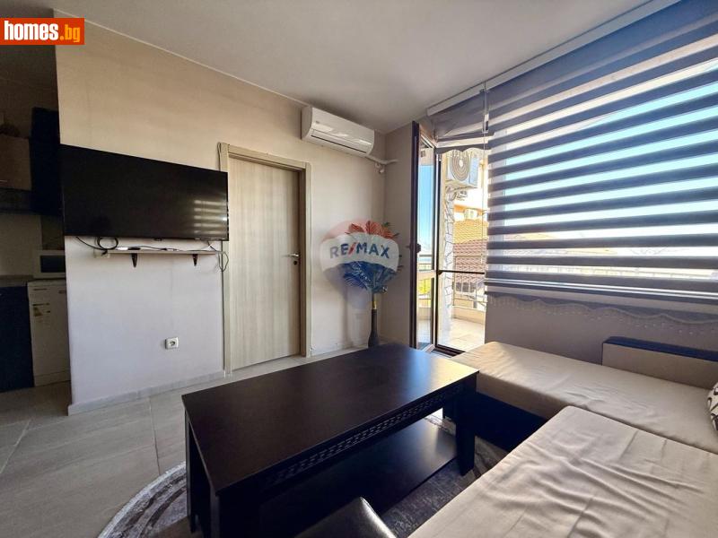 Тристаен, 68m² - Гр.Балчик, Добрич - Апартамент за продажба - RE/MAX Home - 121118835