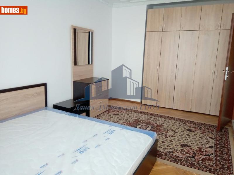 Двустаен, 60m²