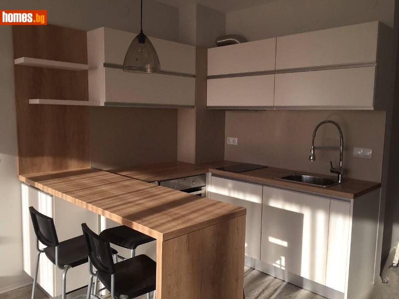 Едностаен, 44m²