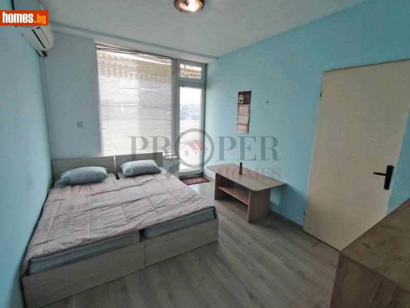 Едностаен, 60m²