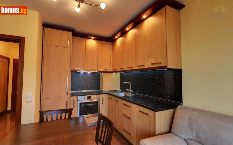 Двустаен, 70m²