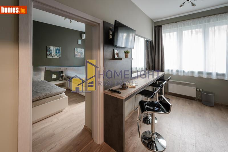 Двустаен, 55m²