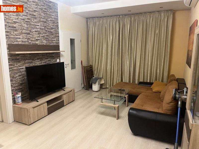 Двустаен, 65m²