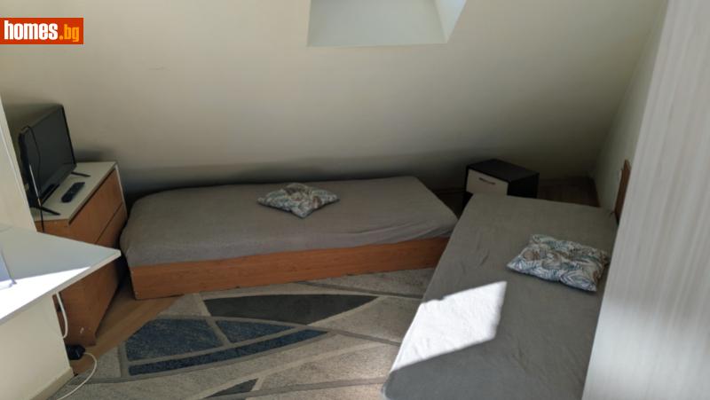 Едностаен, 27m²
