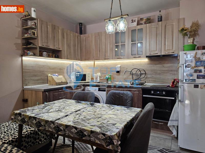 Тристаен, 61m² - Жк. Бузлуджа, Велико Търново - Апартамент за продажба - Top Estate - 121269686