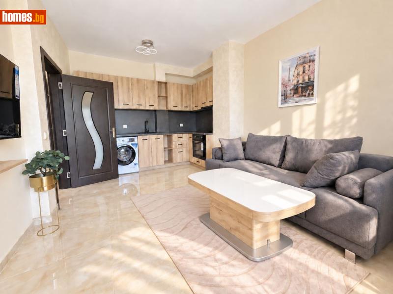 Двустаен, 65m²